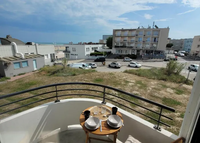 L'ilot Bleu Vue * Dunkirk